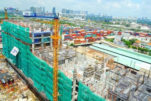 Nghịch lý mua nhà hình thành trong tương lai: Chủ đầu tư sai, dân lại gánh hậu quả!