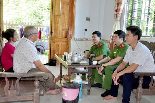 Dân vận khéo để giữ gìn an ninh trật tự