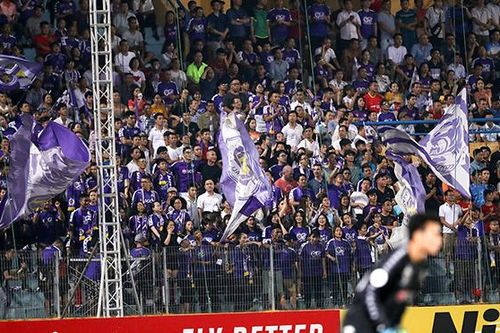 Hà Nội vs 4.25 SC: Như trò cút bắt