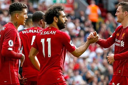 Liverpool: Kỉ lục chỉ để ngắm, chức vô địch mới đáng… tiền