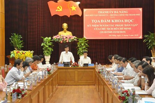 'Dân vận' - kim chỉ nam cho mối quan hệ gắn bó mật thiết giữa Đảng với nhân dân