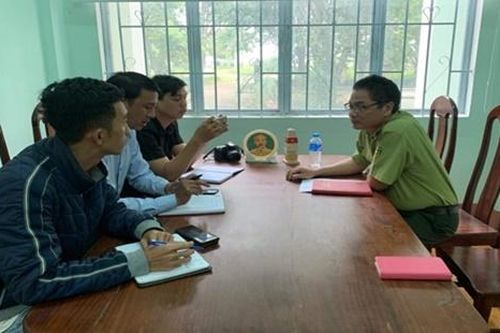 'Góc khuất' sau vụ bàn giao gỗ lậu