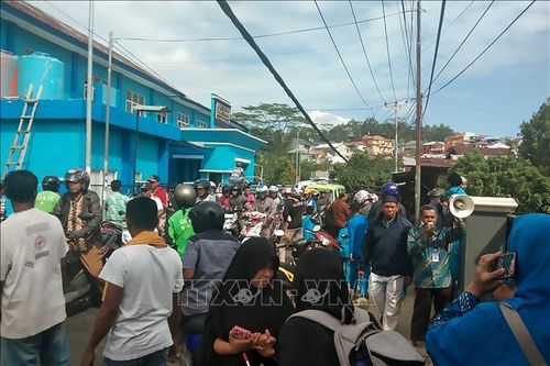 Động đất tại Indonesia làm ít nhất 6 người thiệt mạng