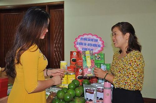 Đôi vợ chồng duyên nợ với cây cà phê