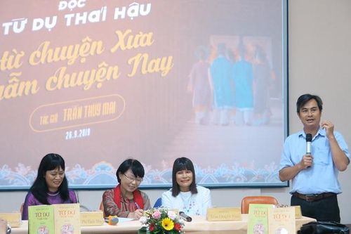 Văn hóa - Nghệ thuật Tác giả - Tác phẩm Giao lưu về bộ tiểu thuyết lịch sử 'Từ Dụ Thái hậu'