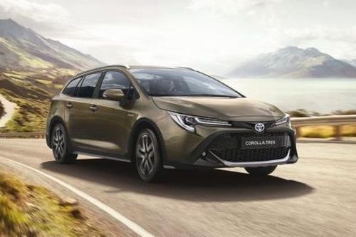 Toyota Corolla TREK - phiên bản dành riêng cho người mê du lịch