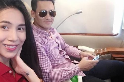 Tự mày mò nấu ăn cho chồng con nhưng thất bại, Thủy Tiên vẫn thoải mái nhận mình vừa đẹp vừa tài
