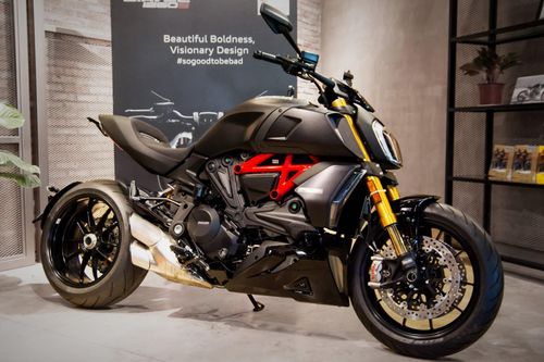 Chi tiết Ducati Diavel 1260 vừa về VN, giá từ 799 triệu đồng