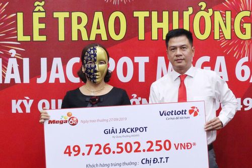 Nữ công chức An Giang trúng số gần 50 tỷ đồng