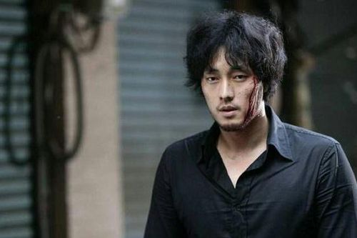 So Ji Sub trở lại màn ảnh lớn với phim ly kỳ bí ẩn đầy hứa hẹn