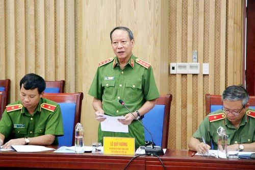 Thứ trưởng Lê Quý Vương làm việc tại Nghệ An