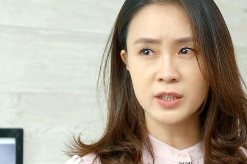Khán giả lại tức sôi máu vì chuyện của Thái - Khuê 'Hoa hồng trên ngực trái'