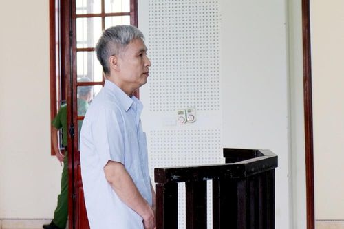 Nghệ An: Đâm chết hàng xóm vì nghi ngờ vợ mình ngoại tình