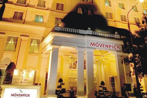 Khách sạn hạng sang Movenpick Hà Nội chưa hết lỗ, cổ đông lớn thoái vốn