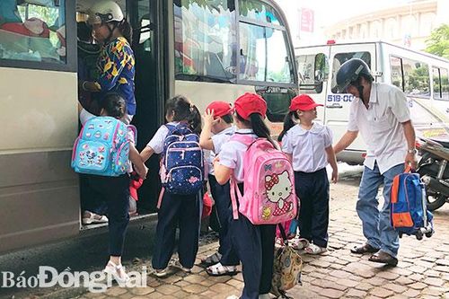 Hoạt động trông giữ trẻ ngoài giờ: Thấp thỏm nhiều nỗi lo