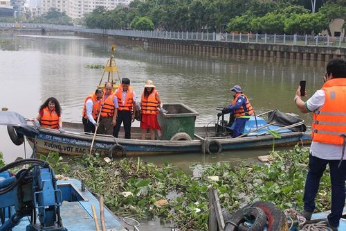 Phát động cuộc thi viết 'Nói không với rác thải nhựa'