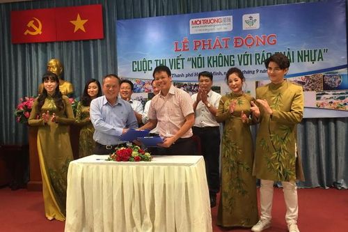 Nhiều nghệ sĩ nổi tiếng đồng hành cùng cuộc thi viết 'Nói không với rác thải nhựa'