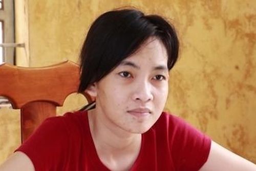 Cô gái trẻ bị khởi tố sau khi rủ bạn đến phòng sử dụng ma túy