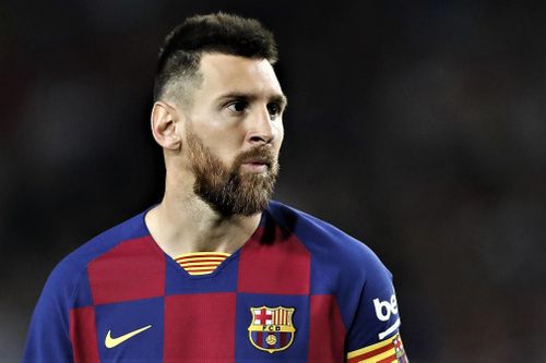 Messi chưa hẹn ngày trở lại Barca vì chấn thương