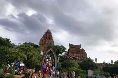 Ninh Thuận: Tưng bừng Lễ hội Katê của dân tộc Chăm