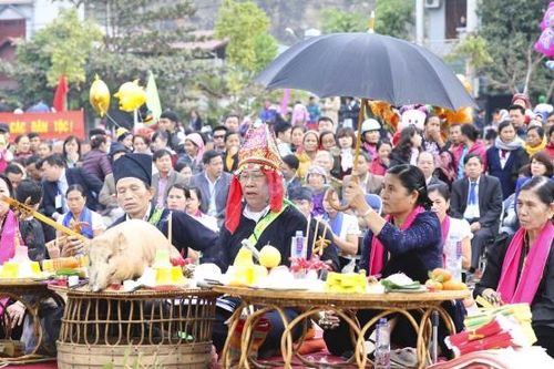 Bảo tồn di sản văn hóa truyền thống của người Thái trắng