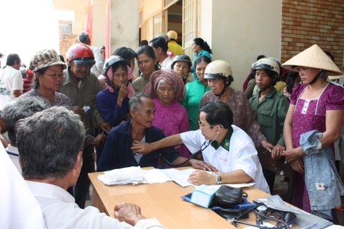 Phát huy truyền thống, đoàn kết quân dân, xây dựng biên giới vững mạnh