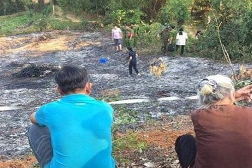 Đột quỵ khi đốt lá cây, người đàn ông bị lửa thiêu tử vong