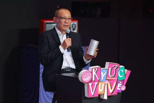 Nhà báo Lại Văn Sâm gặp 'tai nạn nghề nghiệp' bất ngờ trong Ký ức vui vẻ