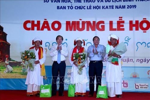 Đồng bào Chăm ở Bình Thuận nô nức đón Lễ hội Katê 2019