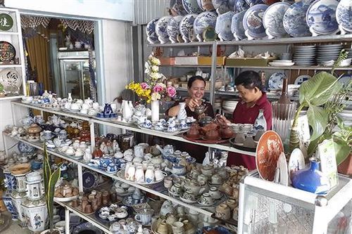 Thú chơi gốm Nhật ở Quảng Trị