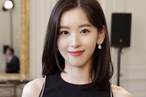 Cuộc sống của 'hot girl trà sữa Trung Quốc' khi sang Anh du học