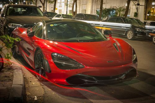 Dàn siêu xe Car Passion quy tụ dạo phố Hà Nội đêm cuối tuần