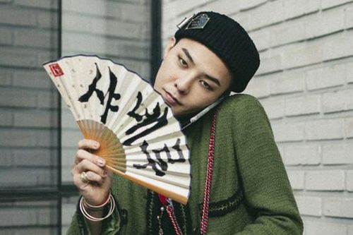 Nhập ngũ gần hai năm, G-Dragon vẫn đứng top đầu xu hướng thời trang