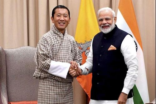 Thủ tướng Ấn Độ gặp Thủ tướng Bhutan lần thứ 4 trong năm qua