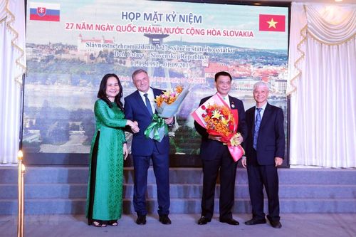 Vun đắp tình hữu nghị giữa nhân dân Thành phố Hồ Chí Minh và Slovakia