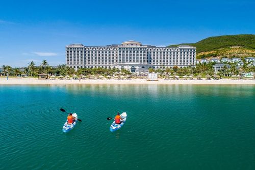 Vinpearl và Hòn Tằm vào top 10 The Guide Awards 2019