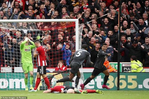 Vòng 7 Ngoại Hạng Anh: Đối thủ 'tặng quà', Chelsea, Liverpool giành 3 điểm