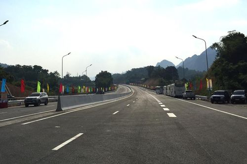 Thông xe kỹ thuật dự án cao tốc Bắc Giang - Lạng Sơn