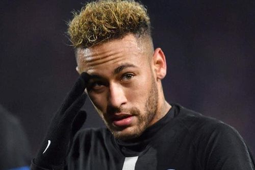Neymar ví CĐV PSG như người yêu dù bị nhục mạ