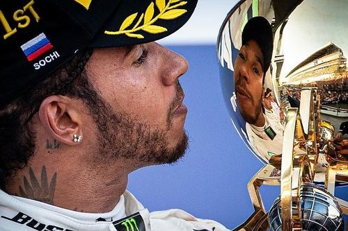 Lewis Hamilton về nhất tại Russian Grand Prix