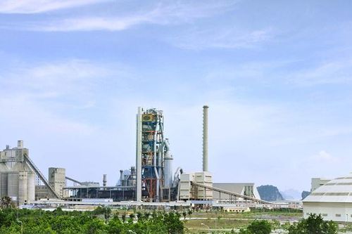 Vinaconex nặng gánh nợ xấu, tồn kho
