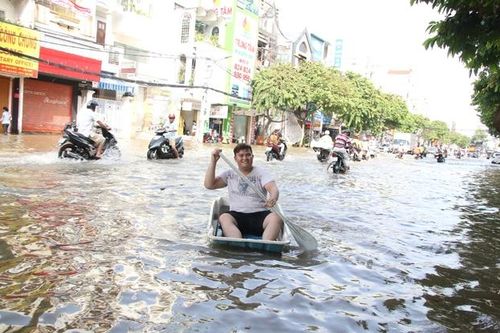 Triều cường gây ngập nặng ở TP Cần Thơ và Vĩnh Long