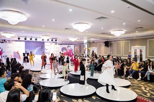 Loạt mẫu nhí liên tục gây ấn tượng tại Vietnam Kids Fashion Tour