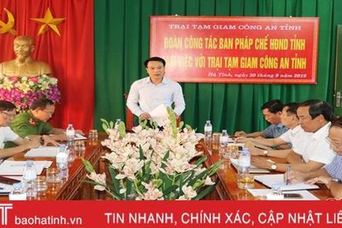 Đảm bảo chế độ chính sách cho các đối tượng tạm giam, tạm giữ