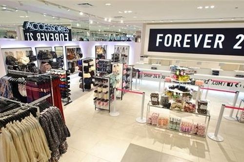 Bí mật phía sau đơn phá sản của hãng thời trang Forever 21