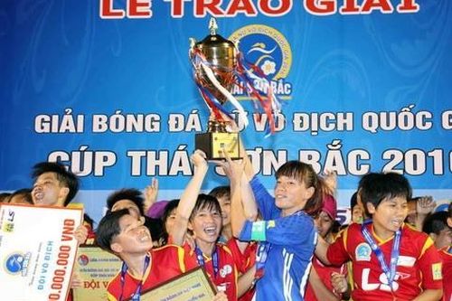 Vô địch sớm một vòng, nữ TP.HCM 1 tiến gần kỷ lục lịch sử