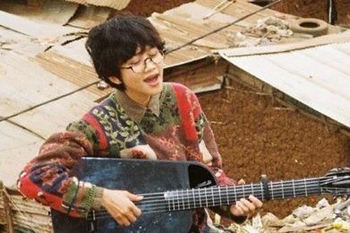 Giải mã MV đầu tay sau 13 năm ca hát của Lê Cát Trọng Lý