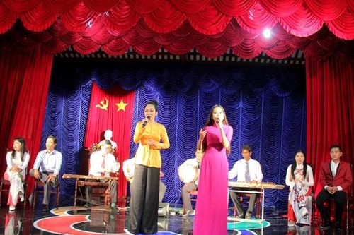 Một thế kỷ say đắm bản tình ca bất hủ Dạ cổ hoài lang