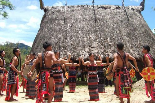 Vùng cao Nam Giang khởi sắc từ xây dựng đời sống văn hóa