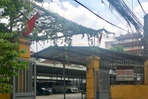 Quận Đống Đa: Bãi xe trái phép ngang nhiên hoạt động bất chấp lệnh cấm